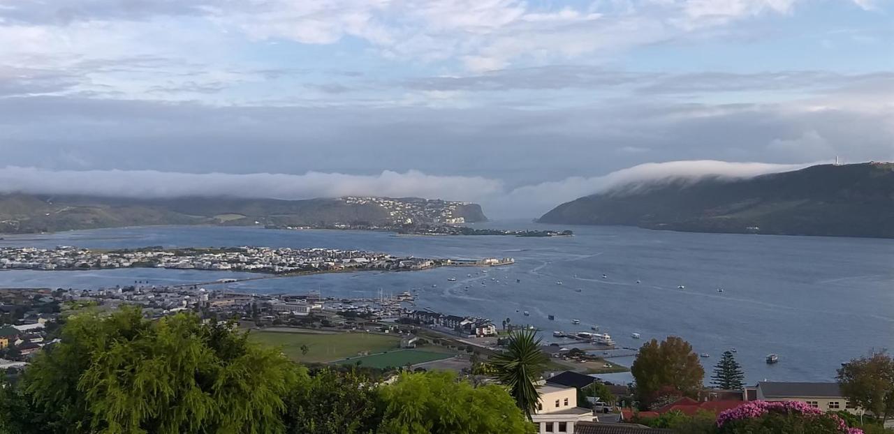 Blue Oyster Bed And Breakfast Knysna Buitenkant foto